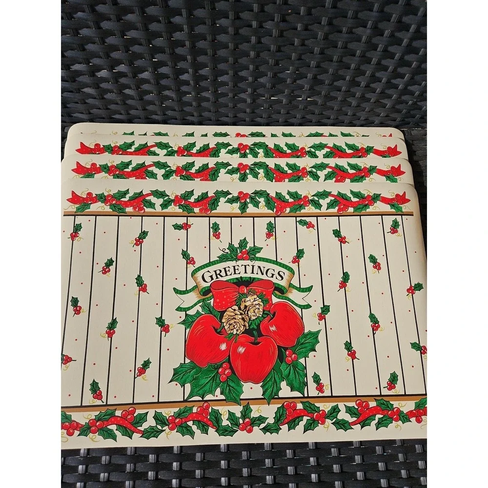 4 BEAUTIFUL Vintage‎ B&D Greetings Christmas Placemats Holly Berries And 🍎
